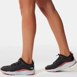 THE NORTH FACE W VECTIV ESCAPE TNFBLK/SLATEROS 22 -Hiking Shoes Shop 9 102777 w vectiv escape tnfblk slateros nf0a4t2z66z1 06